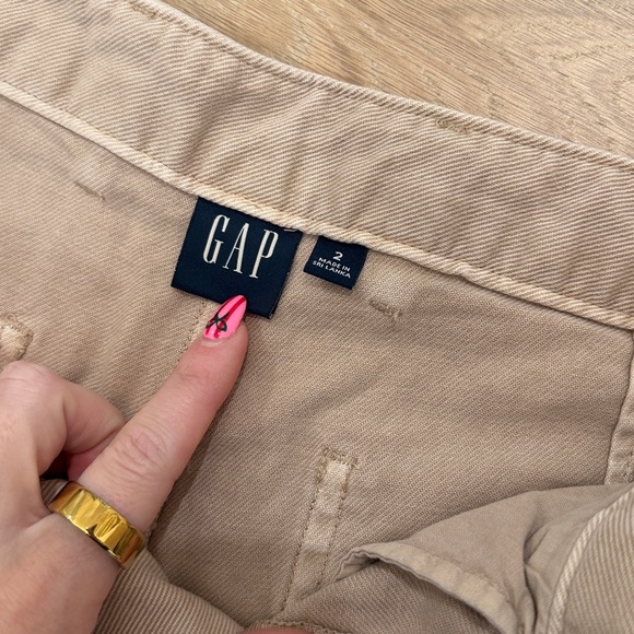 NWOT Gap mid rise twill barrel pants 2 - Picture 4 of 5